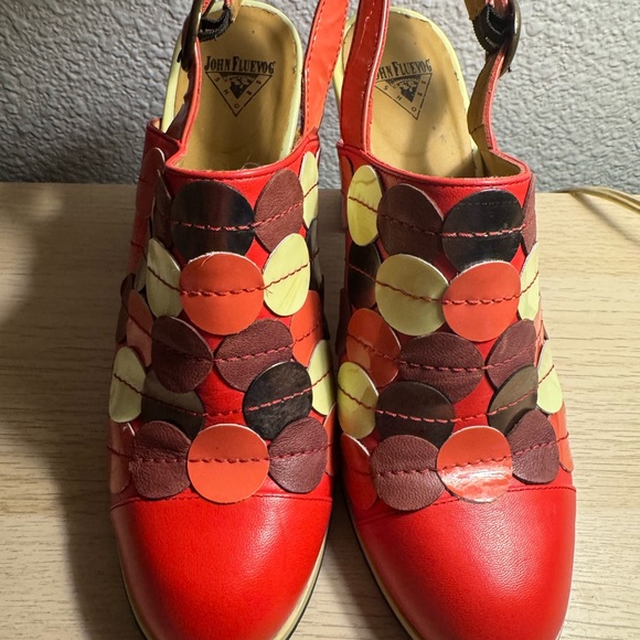 John Fluevog The Attic Tziporah Appliqué Slingback in Raspberry 8.5 - Picture 5 of 15